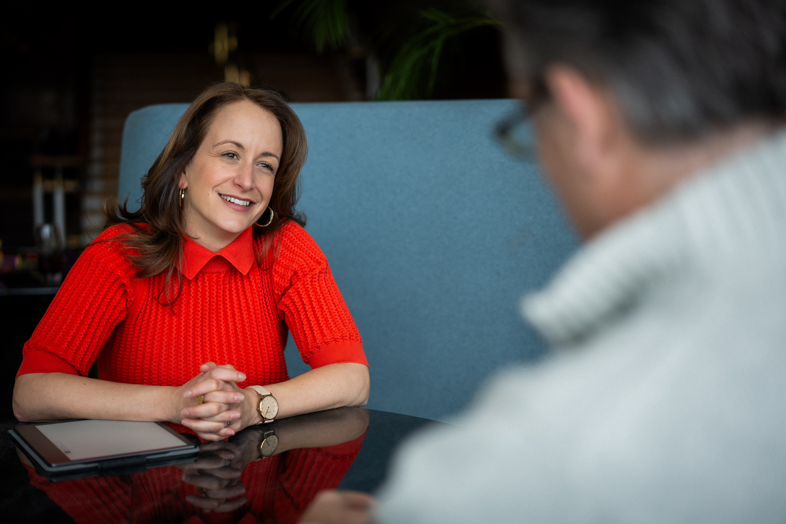 Jess coaching a client one-to-one